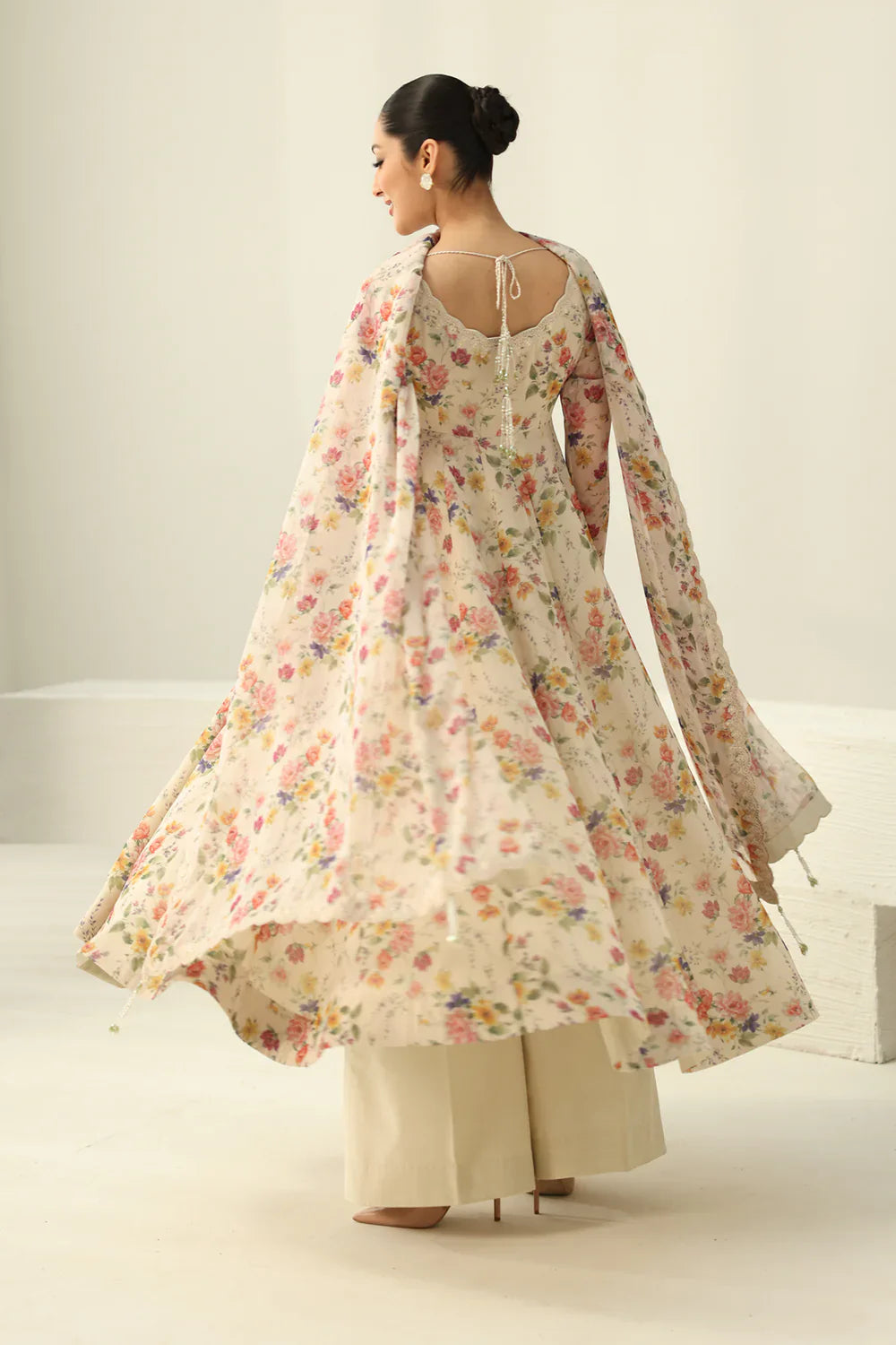 03-Piece Lawn Suit - Unstitched