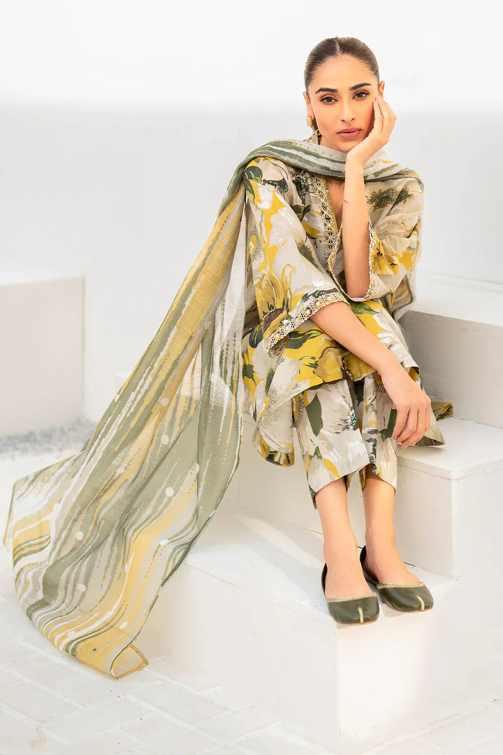 3 Piece Lawn Suit - Unstitched