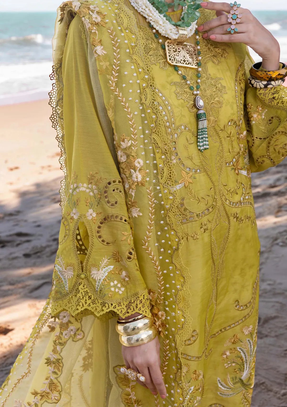03-Piece Lawn Suit With Embroidery - Unstitched