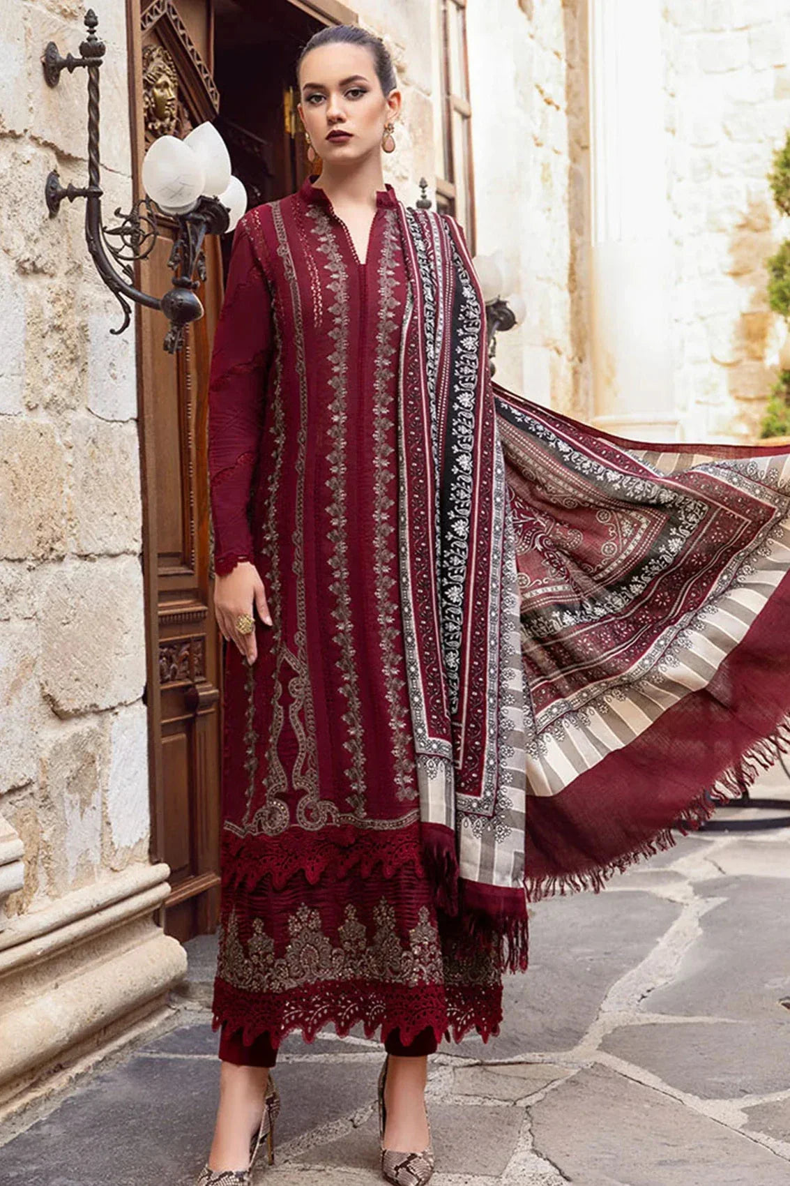 03-Piece Lawn Suit With Schiffli Embroidery - Unstitched
