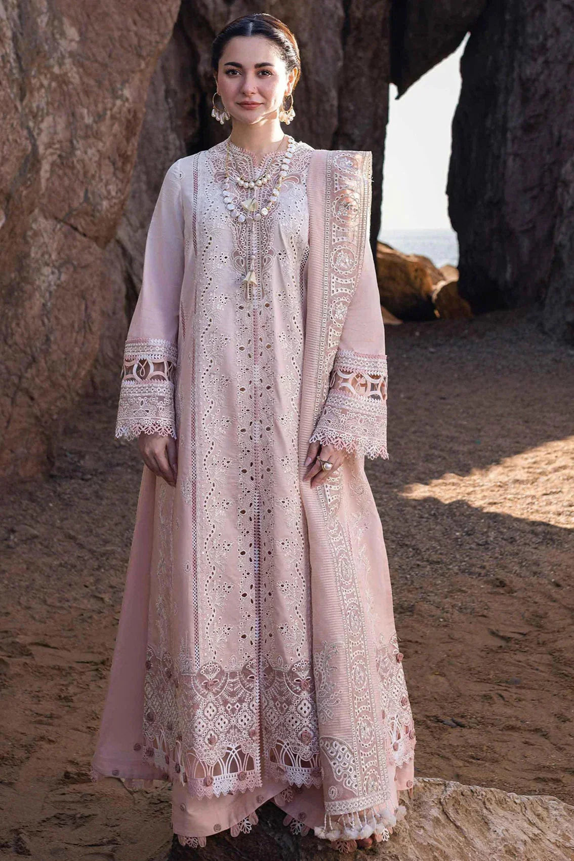 03-Piece Lawn Suit With Embroidery - Unstitched