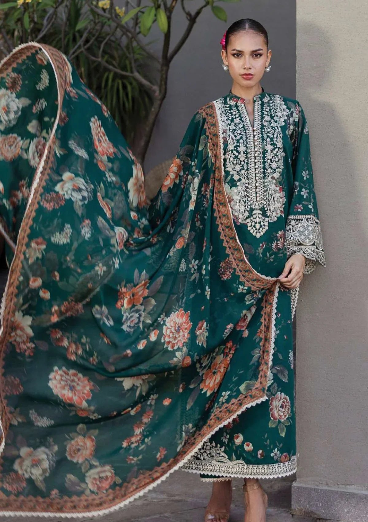 3 Piece Lawn Embroidery Suit - Unstitched