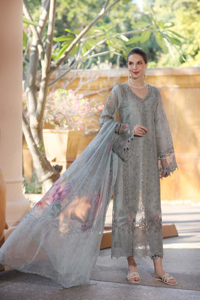 03-Piece Lawn Suit With Heavy Embroidery – Unstitched