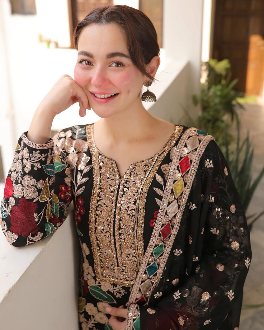 3 Piece Luxury Chiffon Embroidery Suit - Unstitched