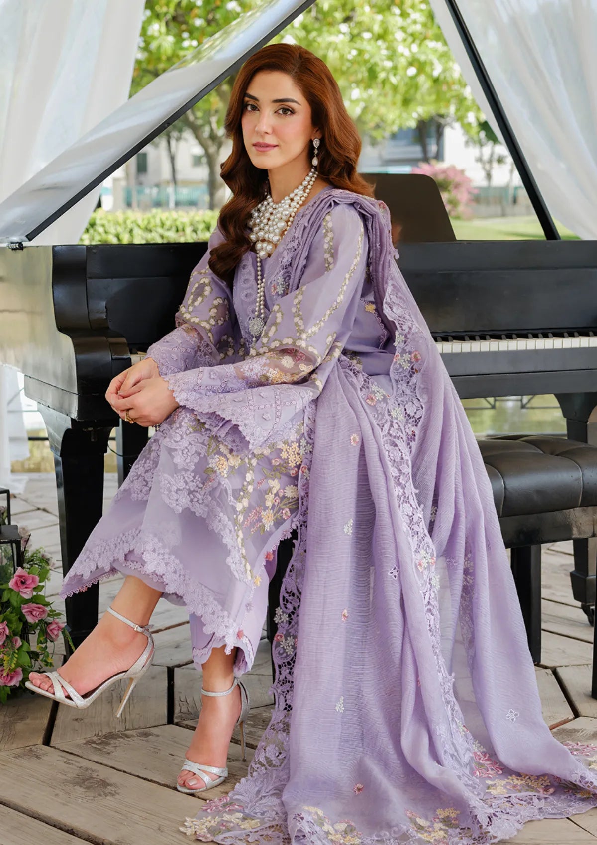 03-Piece Chikankari Cotton Suit With Embroidery - Unstitched