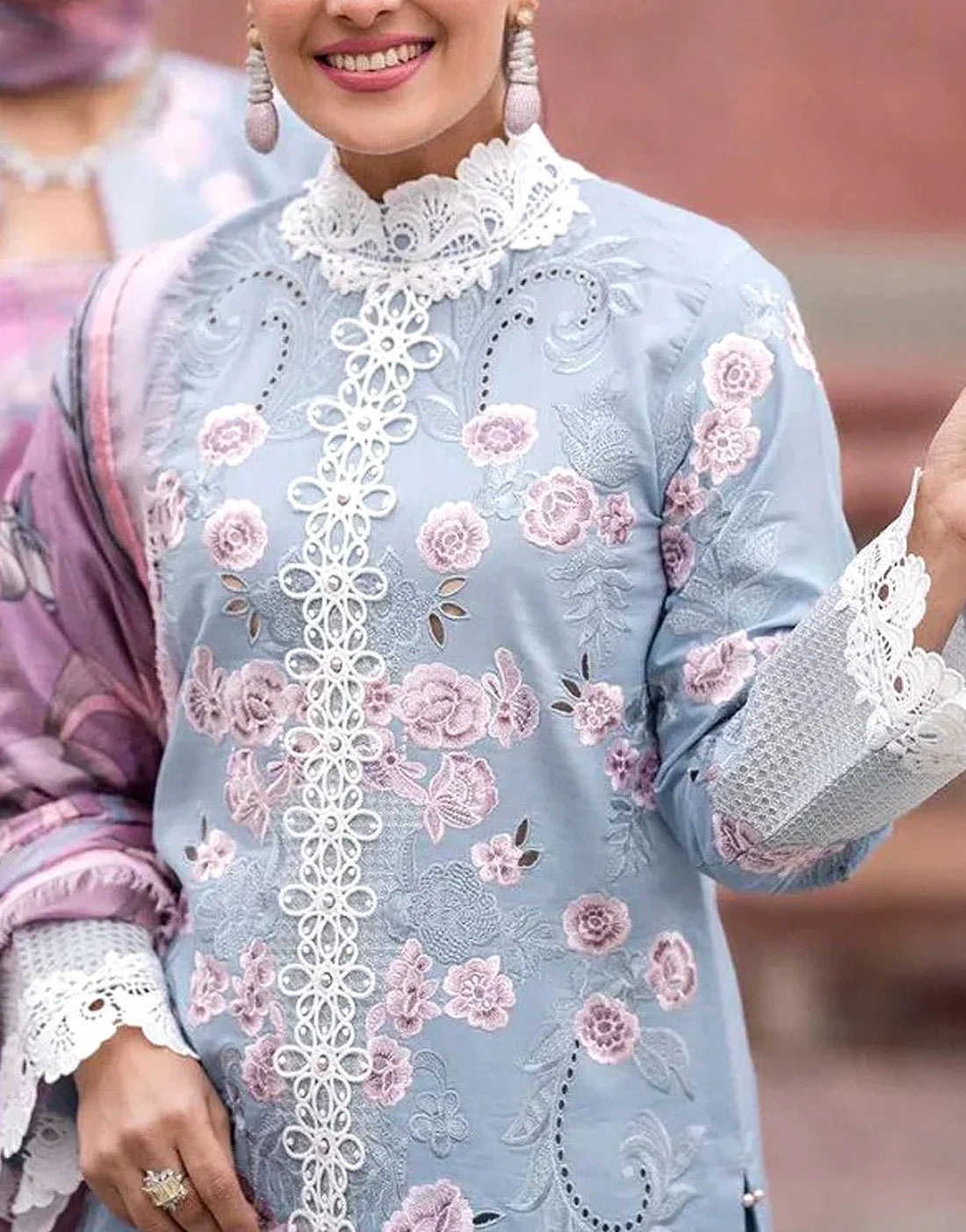 03-Piece Lawn Suit With Embroidery - Unstitched